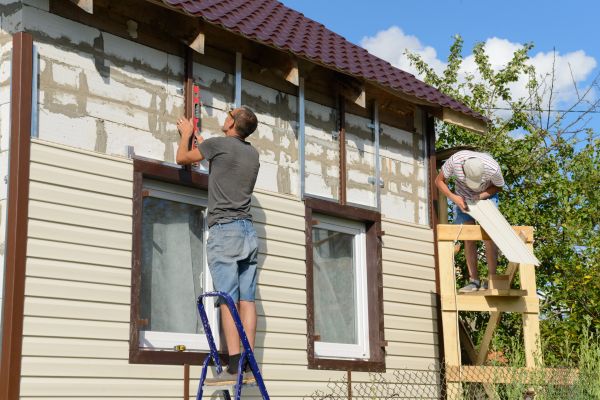 Cost of Handyman Siding Repair in Lake Zurich
