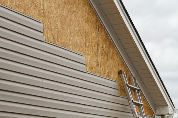 Grey Vinyl Siding Installation in Lake Zurich