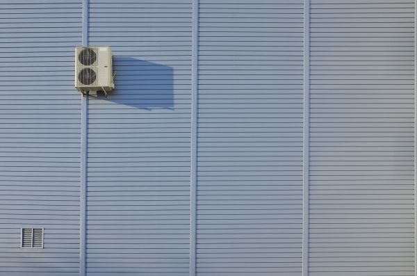 Cost of Flat Metal Siding Installation in Lake Zurich